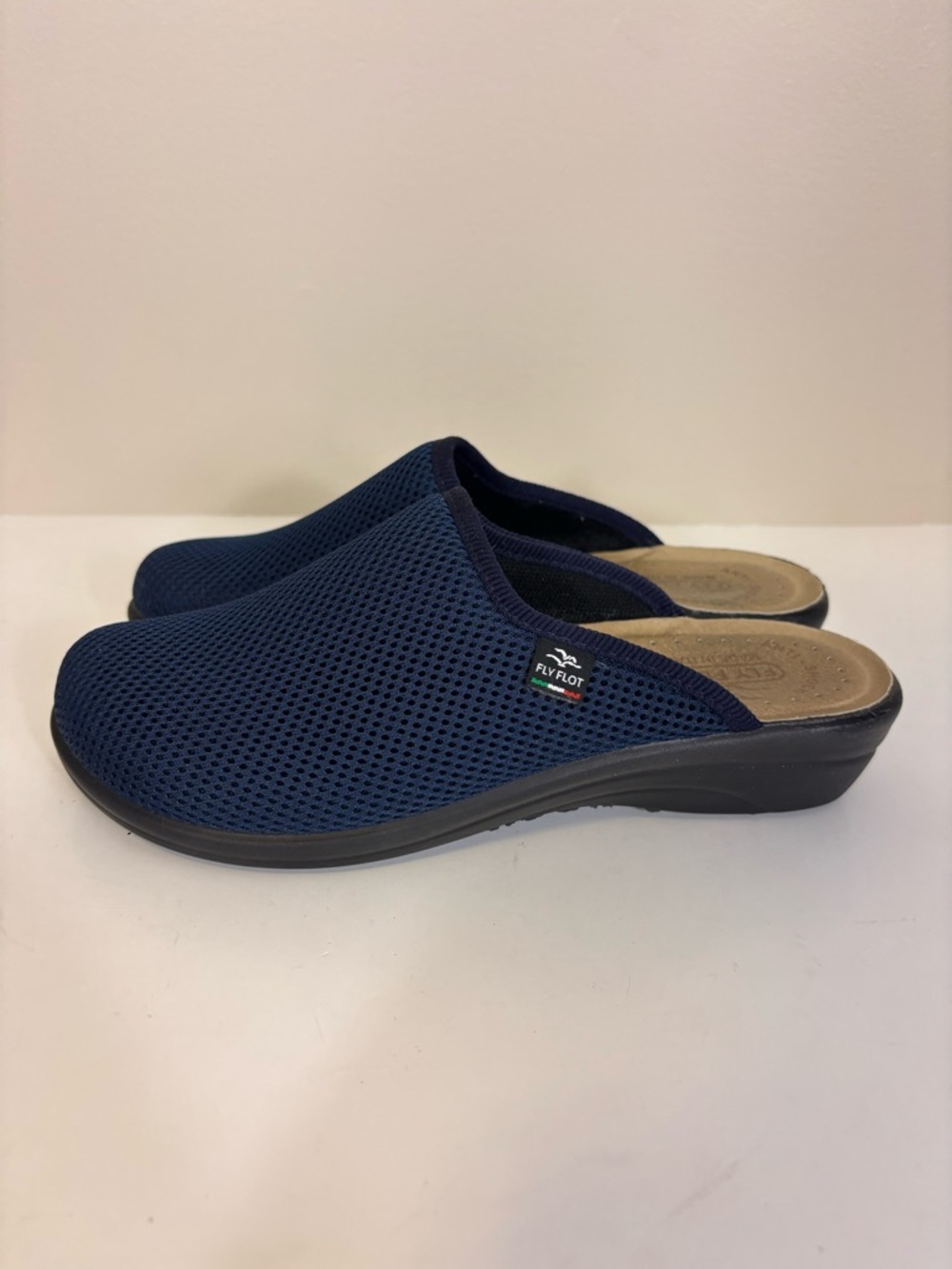 Fly Flot Navy Mesh Slip-On Clogs 39 = US‎ 8